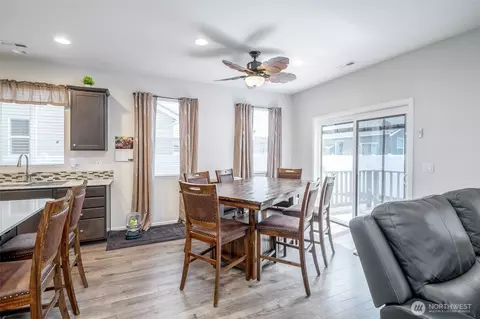Dining - 106 Hickory Ave SW #45, Orting, WA 98360 photo 2 of 2