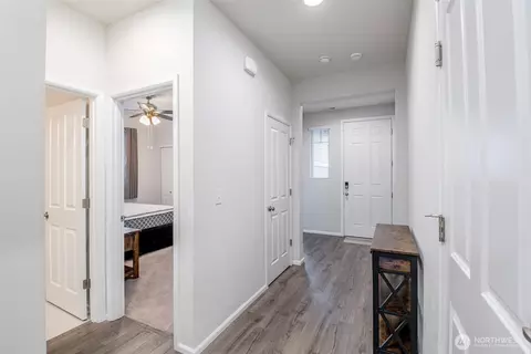 Entry Way - 106 Hickory Ave SW #45, Orting, WA 98360 photo 1 of 3