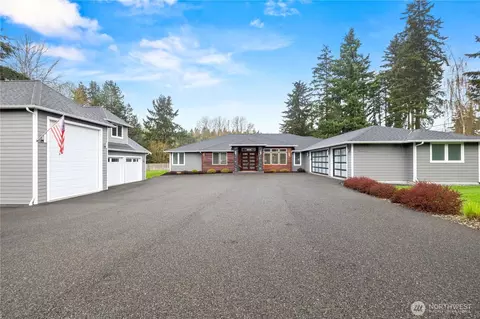 13610 124th Avenue Ct E, Puyallup, WA 98374