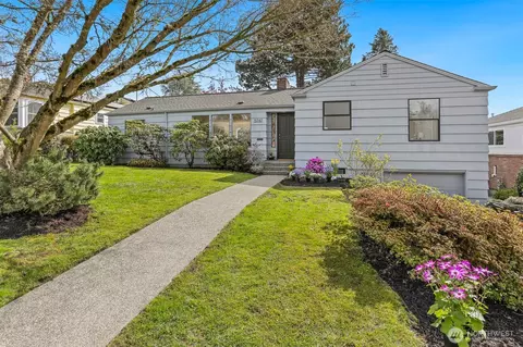 5747 NE 56th St, Seattle, WA 98105
