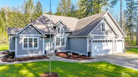 3810 Christensen Muck Rd E, Eatonville, WA 98328