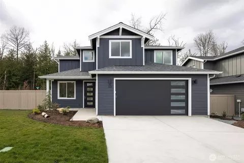201 N 54th Pl, Mount Vernon, WA 98273