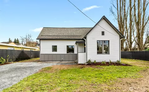 1238 Ash Ave, Marysville, WA 98270