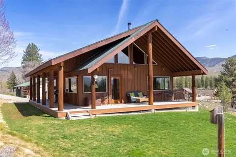 2 Northcott Rd, Winthrop, WA 98862