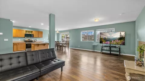 Living - 17734 17th Ave E, Spanaway, WA 98387 photo 4 of 4