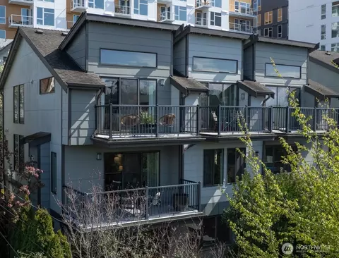 2526 Yale Ave E #C, Seattle, WA 98102