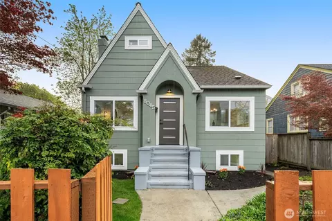 8045 17th Ave NE, Seattle, WA 98115