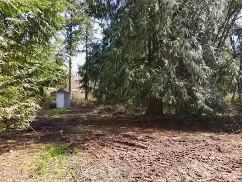 91 E Cove Crest Ln, Shelton, WA 98584