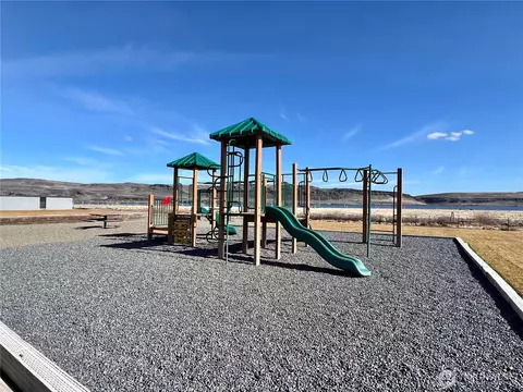 360 Vantage Bay Loop, Vantage, WA 98950 photo 15