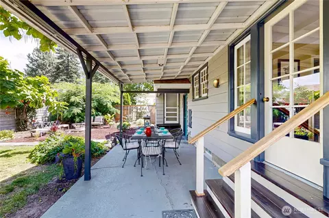 Exterior - 973 E Alder, Walla Walla, WA 99362 photo 5 of 12