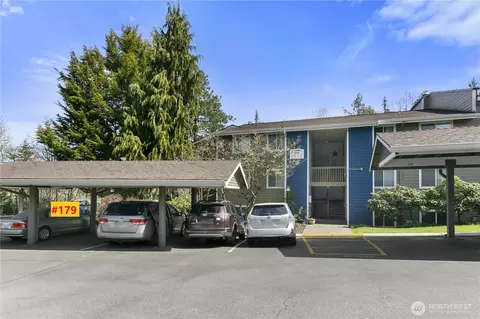 20156 Vikings Crst NE #7-102, Poulsbo, WA 98370