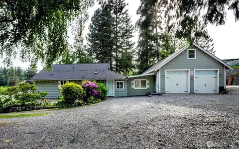9807 S Lake Stevens Rd, Lake Stevens, WA 98258