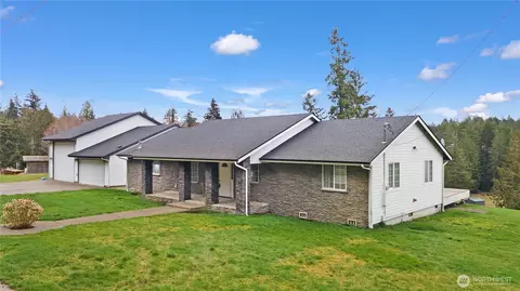 11147 Silver Ln SW, Port Orchard, WA 98367
