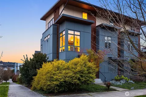 2701 Franklin Ave E, Seattle, WA 98102