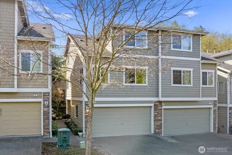 5300 Glenwood Ave #B-1, Everett, WA 98203