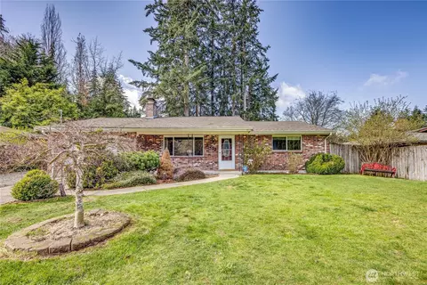 3712 Colonial Ln SE, Port Orchard, WA 98366