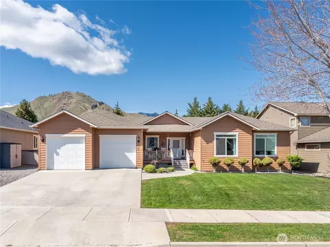 114 Pickens St, Wenatchee, WA 98801