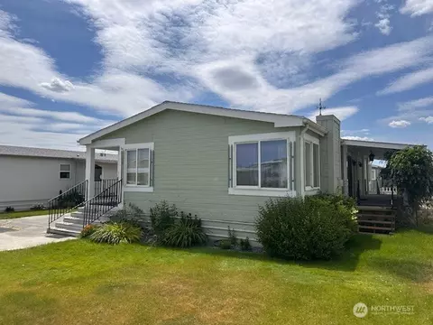 2240 W Broadway Ave #220, Moses Lake, WA 98837