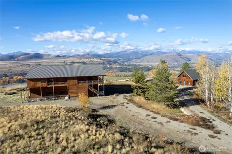 143 Harrier Hill Rd, Winthrop, WA 98862