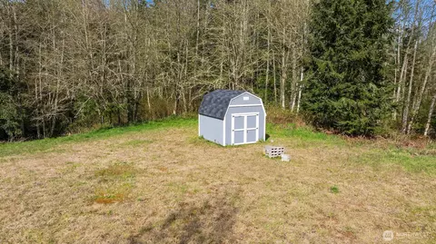 22872 State Route 525, Greenbank, WA 98253