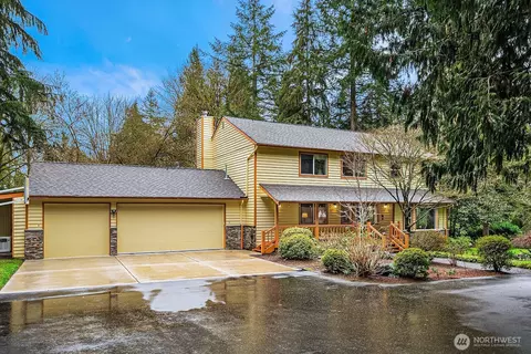 28107 NE 21st St, Carnation, WA 98014