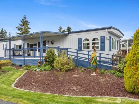 11622 Silver Lake Rd #57, Everett, WA 98208
