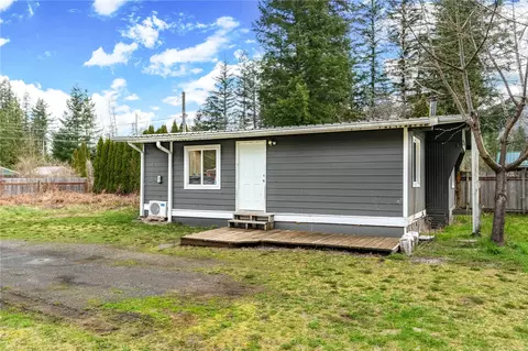 6263 Pine Pl, Maple Falls, WA 98266 photo 2