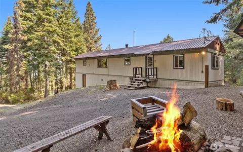 120 Indian Hill Rd, Cle Elum, WA 98922