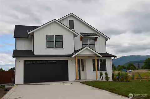 209 Kasia Pl, Sedro Woolley, WA 98284