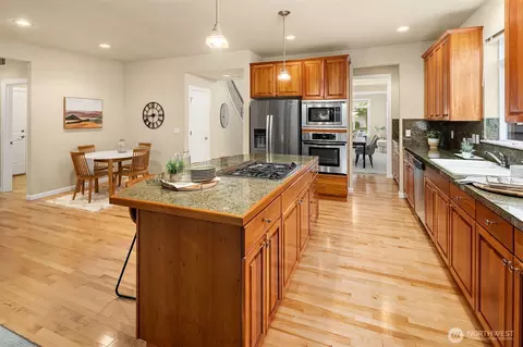 Kitchen - 3519 146th St SE, Mill Creek, WA 98012 photo 4 of 5