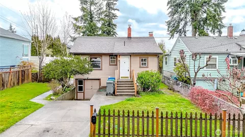 406 S Charleston Ave, Bremerton, WA 98312