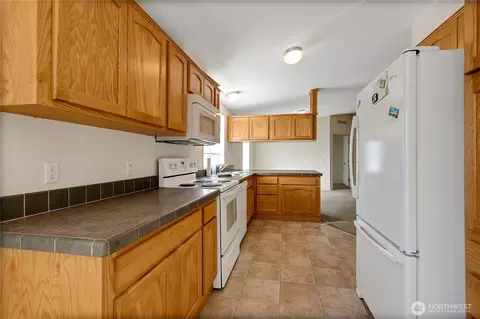 Kitchen - 920 336th St E, Roy, WA 98580 photo 3 of 3