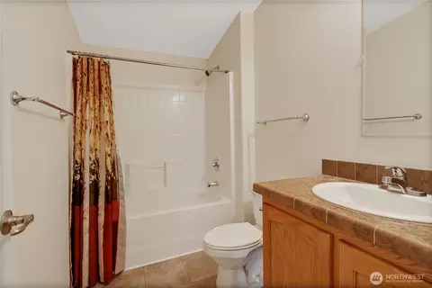 Bath - 920 336th St E, Roy, WA 98580 photo 3 of 3