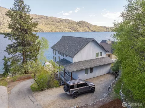 37 Driftwood Ln, Chelan, WA 98816