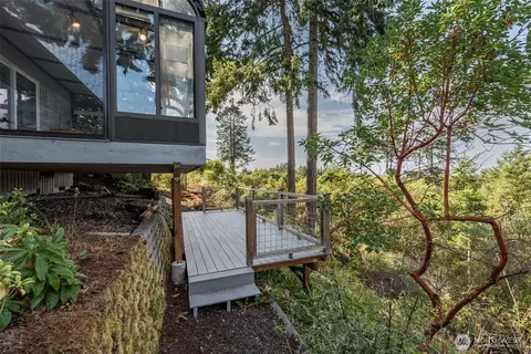 Exterior - 533 Brigadoon Blvd, Sequim, WA 98382 photo 9 of 13