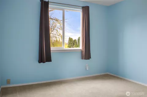 Bedroom - 1000 Baysinger Pl, Enumclaw, WA 98022 photo 3 of 4