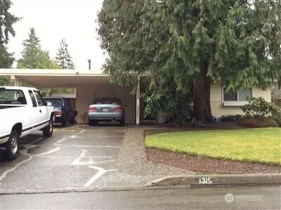 1315 164th Pl NE, Bellevue, WA 98008