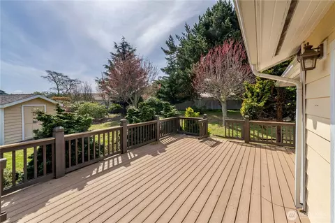 Exterior - 122 Steve Pl, Sequim, WA 98382 photo 8 of 12
