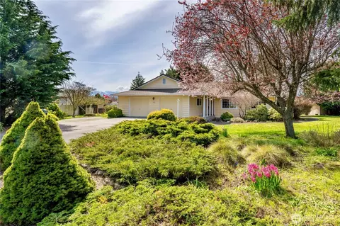 Exterior - 122 Steve Pl, Sequim, WA 98382 photo 2 of 12