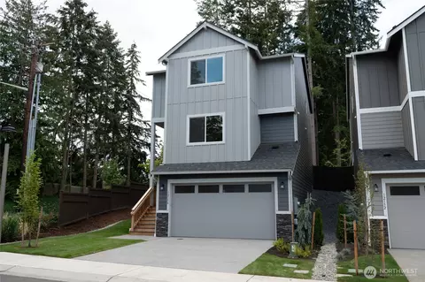 27105 30th Pl S #21, Kent, WA 98032