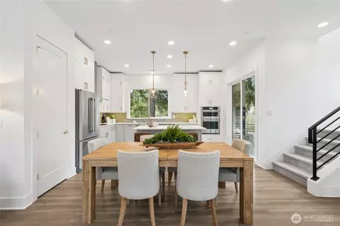 Dining - 18808 99th Ct NE #C, Bothell, WA 98011 photo 2 of 4