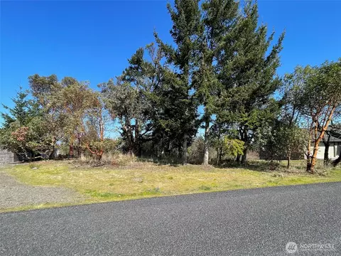 140 Brittany Ln, Sequim, WA 98382 photo 4
