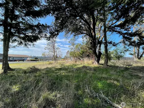 140 Brittany Ln, Sequim, WA 98382 photo 17