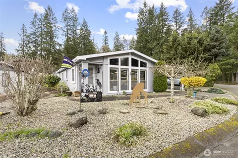 543 Silver Glen Ln, Bremerton, WA 98311