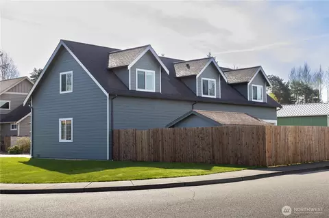 709 Kobe Ct, Everson, WA 98247 photo 4