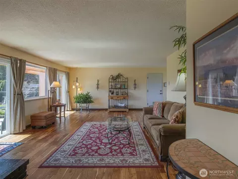 Living - 1110 Cameron Rd, Sequim, WA 98382 photo 3 of 4