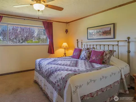 Bedroom - 1110 Cameron Rd, Sequim, WA 98382 photo 2 of 2
