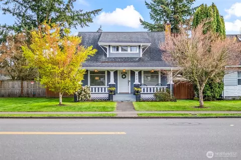 802 W Pioneer, Puyallup, WA 98371