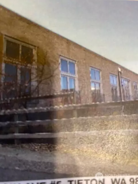 502 Wisconsin #5, Tieton, WA 98947