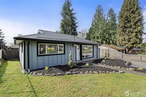 3419 NE 7th Pl, Renton, WA 98056